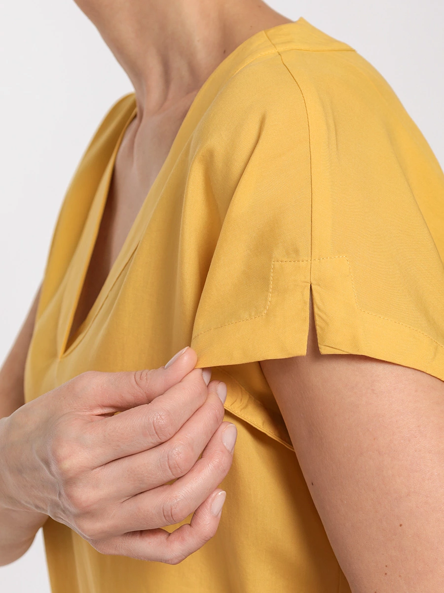 Блуза из лиоцелла с короткими рукавами